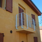 ringhiera balcone casa in legno lama mocogno